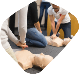 EMS trainees bring trained to perform CPS on dummy models